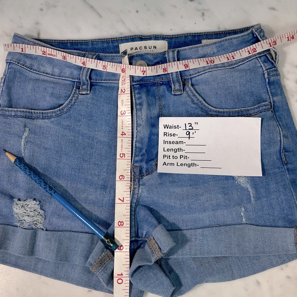 PACSUN Shorts Lightwash denim high rise super stretch cuffed Shortie 24 - Picture 8 of 9